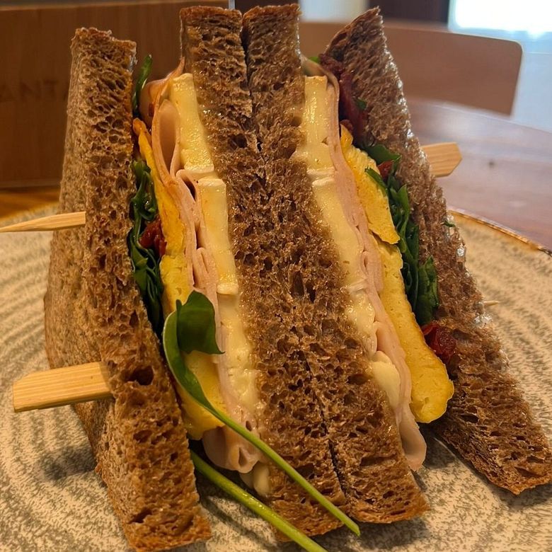 Santa Gloria Sandwich